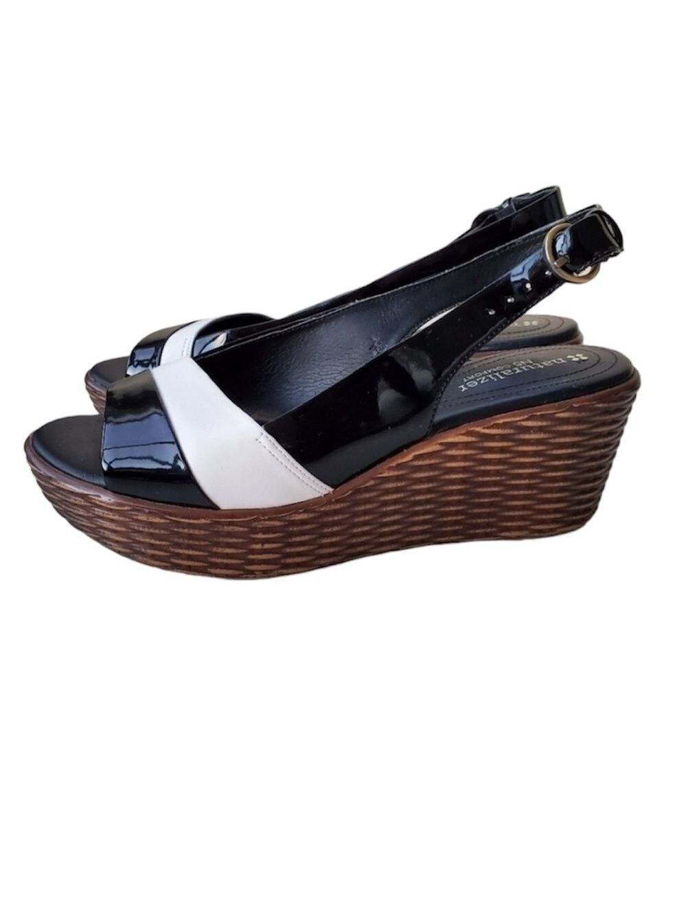 Naturalizer Laddell Sling Back Wedge Platform Patent Leather Sandals, size 6.5
